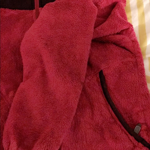 The North Face. Used. XS. Warm and fuzzy. - Picture 3 of 4